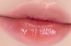 Лёгкий глянцевый тинт в оттенке персикового десерта rom&nd DEWY·FUL Water Tint 09 Cotton Melba