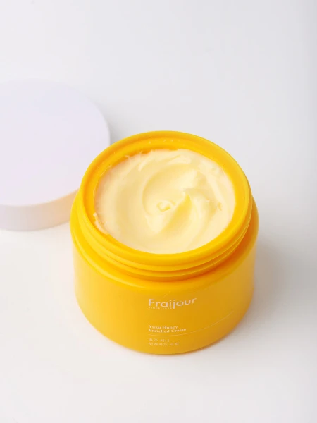 Крем для сияния кожи с прополисом Fraijour Yuzu Honey Enriched Cream Крем для сияния кожи с прополисом Fraijour Yuzu Honey Enriched Cream