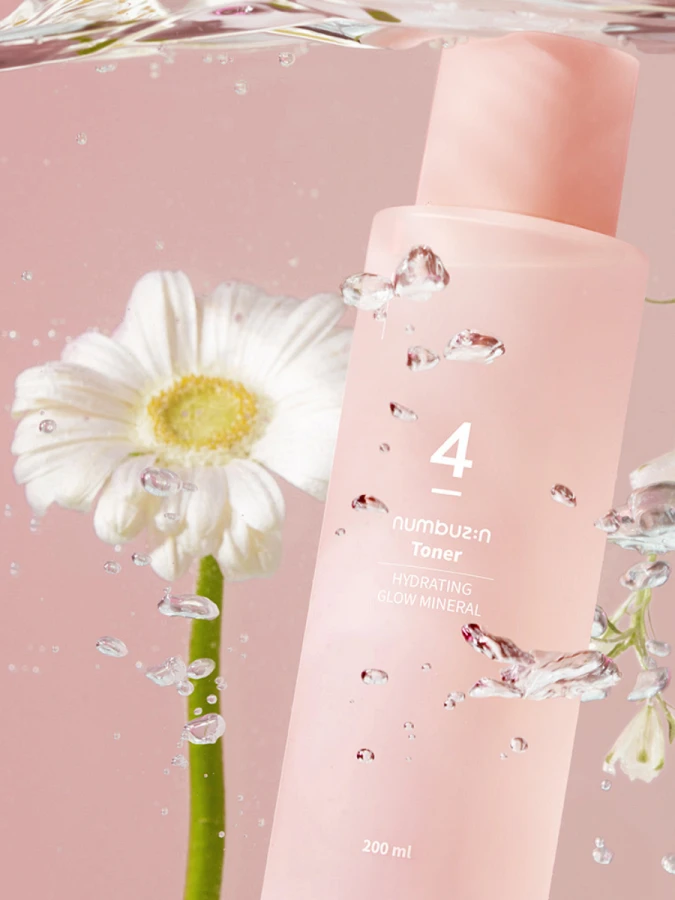 Увлажняющий тонер для лица с минеральной водой Numbuzin No.4 Hydrating Glow Mineral Toner