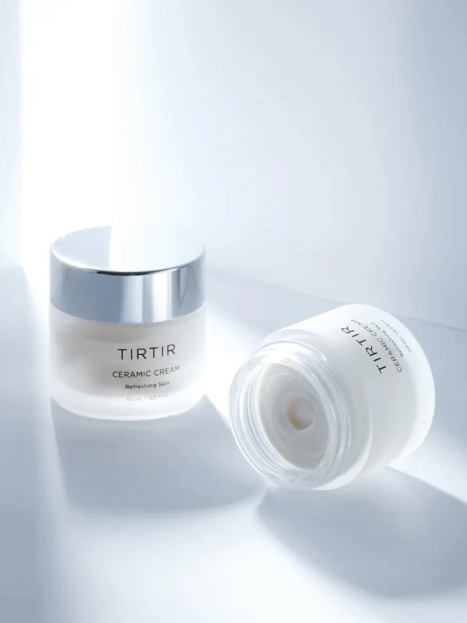 Питательный крем для лица с растительными экстрактами TIRTIR Ceramic Cream