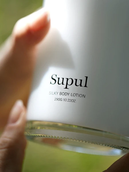 Парфюмированный лосьон для тела с цветочным ароматом I'm From Supul Silky Body Lotion Парфюмированный лосьон для тела с цветочным ароматом I'm From Supul Silky Body Lotion