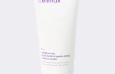 Деликатная пенка для умывания с экстрактом центеллы Celimax Derma Nature Relief Madecica pH Balancing Foam Cleansing