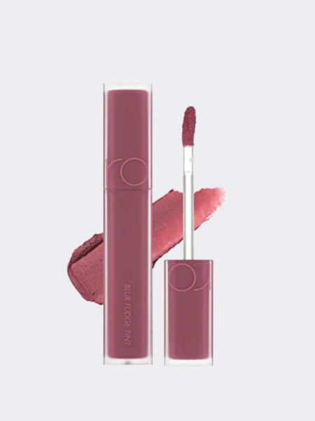 Мягкий стойкий тинт с матовым финишем в лиловом оттенке rom&nd Blur Fudge Tint 06 Mauvish