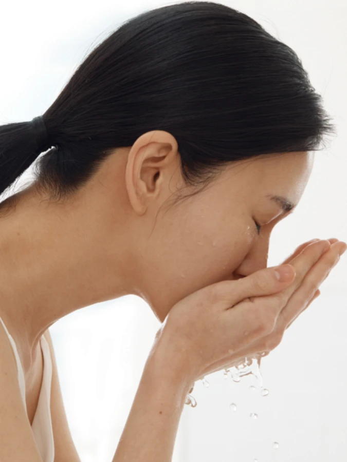 Мягкая энзимная пудра с комплексом пробиотиков и керамидами Biodance Hydro Ceramide Cleansing Powder