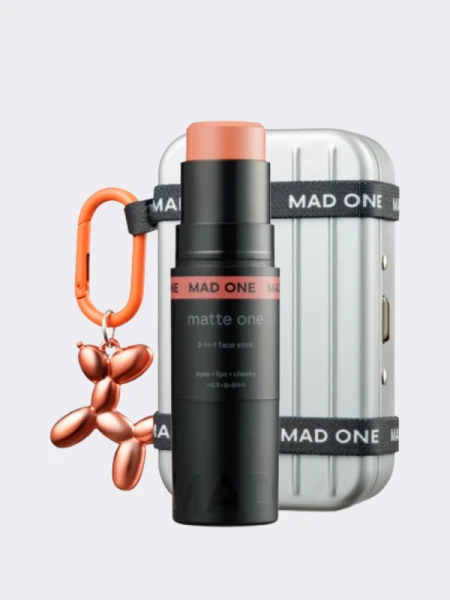 Мультифункциональный стик для макияжа в персиковом оттенке MAD ONE 3-in-1 Face Stick Eyes + Lips + Cheeks Soft Peach