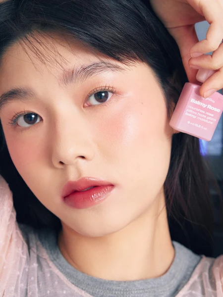 Сияющий бальзам-тинт для губ ALTERNATIVE STEREO Lip Potion Balmy Rose No.7 Tea Rose