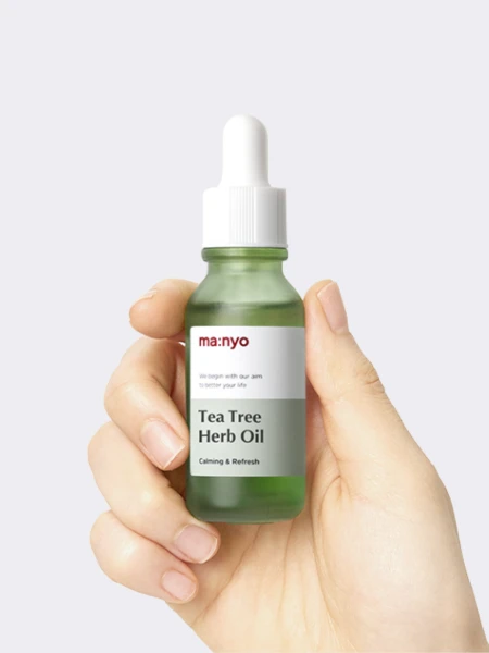 Комплекс успокаивающих масел для лица с чайным деревом Ma:nyo Factory Tea Tree Herb Oil Комплекс успокаивающих масел для лица с чайным деревом Ma:nyo Factory Tea Tree Herb Oil
