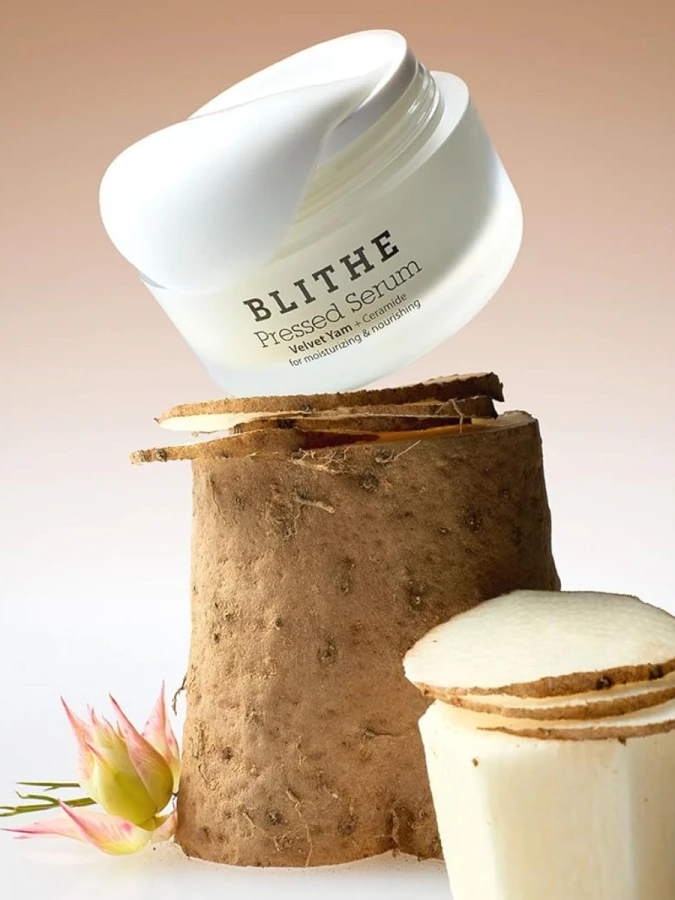 Увлажняющая спрессованная сыворотка-крем Blithe Pressed Serum Velvet Yam
