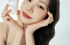 Увлажняющий тонер с комплексом ягодных экстрактов EQQUALBERRY Swimming Pool Toner