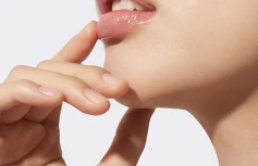 Восстанавливающий медовый бальзам для губ I'm from Honey Lip Balm