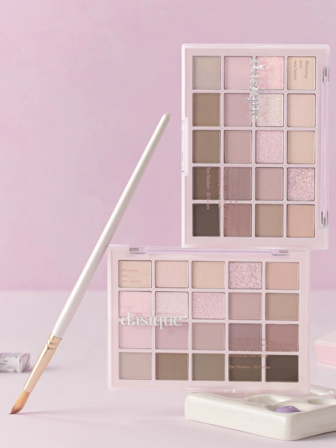 Большая палетка теней для век Dasique Mood Shadow Palette #02 Cool Basic