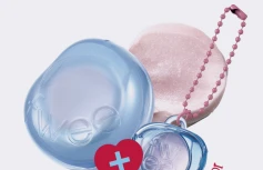 Набор: Хайлайтер-желе с мерцающим финишем + брелок fwee Lip&Cheek Glowy Jelly Pot JH00 Sugar Powder Keyring Set