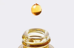 Восстанавливающее масло шиповника для кожи лица Ma:nyo Factory Rosehip Rose Oil