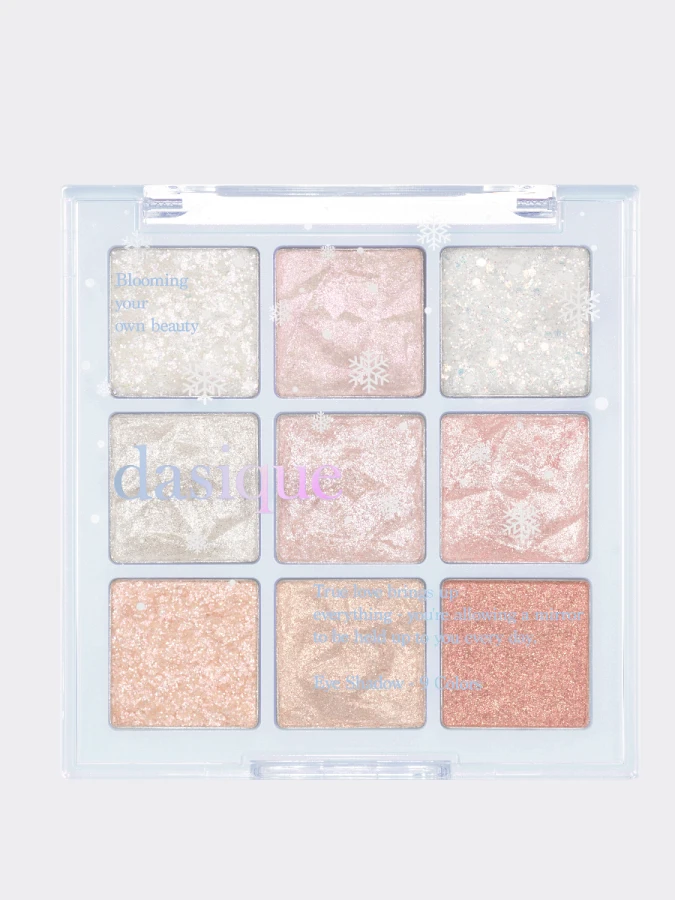 Палетка сияющих теней для век Dasique Shadow Palette #25 Holiday Snowball