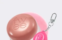 Набор: оттеночное суфле + брелок fwee Lip&Cheek Blurry Pudding Pot Keyring Set ND02 Like