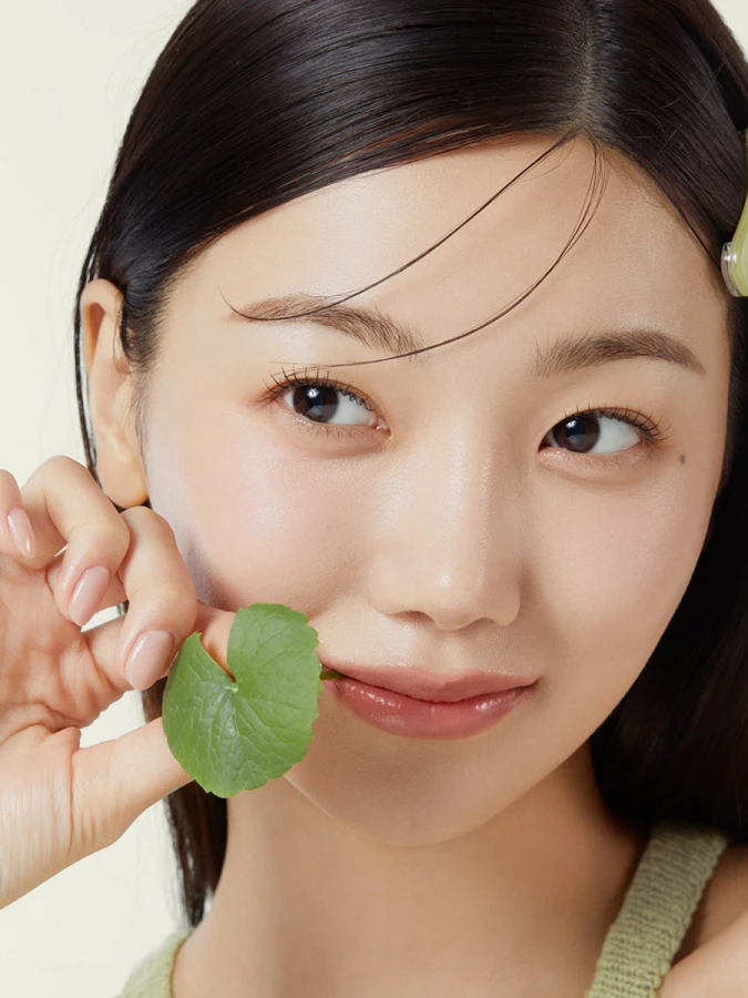 Успокаивающий тонер с экстрактом центеллы и чайного дерева Medicube Exosome Cica Toner