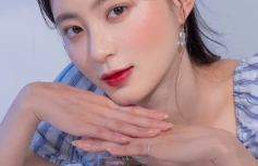 Сочный глянцевый тинт для губ со сливовым оттенком rom&nd Juicy Lasting Tint 17 Plum Coke