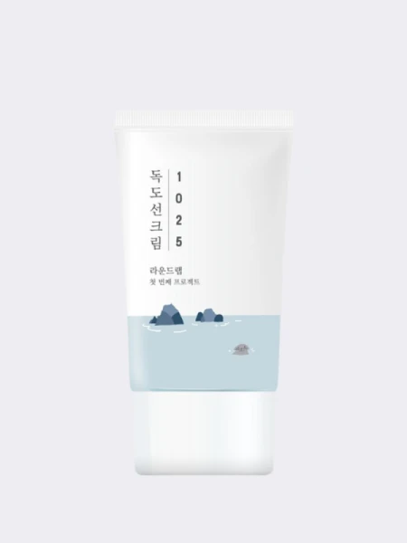 Освежающий солнцезащитный крем с морской водой Round Lab 1025 Dokdo Sunscreen SPF50+ PA++++ Освежающий солнцезащитный крем с морской водой Round Lab 1025 Dokdo Sunscreen SPF50+ PA++++