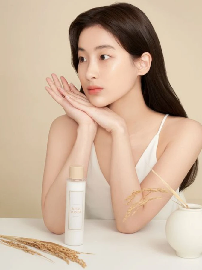 Увлажняющий и питательный тонер с экстрактом риса I'm from Rice Toner