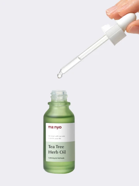 Комплекс успокаивающих масел для лица с чайным деревом Ma:nyo Factory Tea Tree Herb Oil Комплекс успокаивающих масел для лица с чайным деревом Ma:nyo Factory Tea Tree Herb Oil