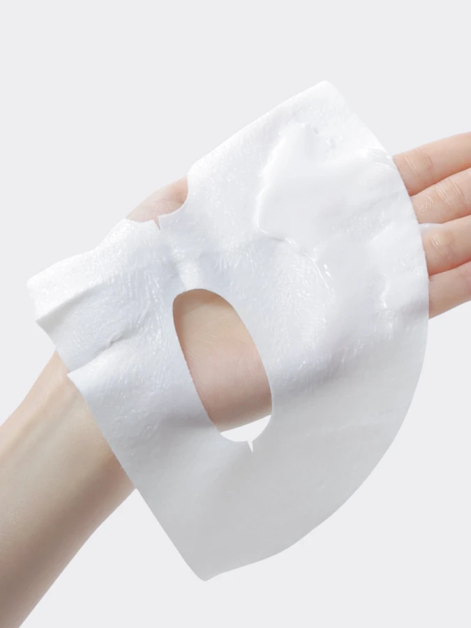 Осветляющая кремовая тканевая маска с ниацинамидом и керамидами Celimax Pore+Dark Spot Brightening Cream Mask