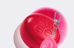Набор: оттеночное суфле + брелок fwee Lip&Cheek Blurry Pudding Pot Keyring Set RD02 Mule