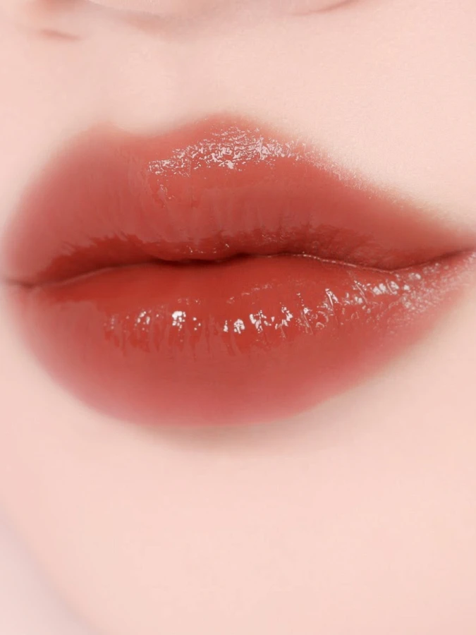 Многофункциональный оттеночный бальзам-слайдер для губ BRAYE Lipsleek 08 Roughly