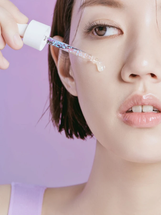 Разглаживающая праймер-эссенция для сияния кожи Huxley Secret of Sahara Priming Essence Radiance Layer