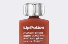 Легкий увлажняющий блеск-тинт для губ ALTERNATIVE STEREO Lip Potion Aqua Glow No.9 Coco Milk