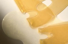 Гидрогелевая подтягивающая маска с пептидами Sungboon Editor Silk Peptide EGF Intensive Gold Mask