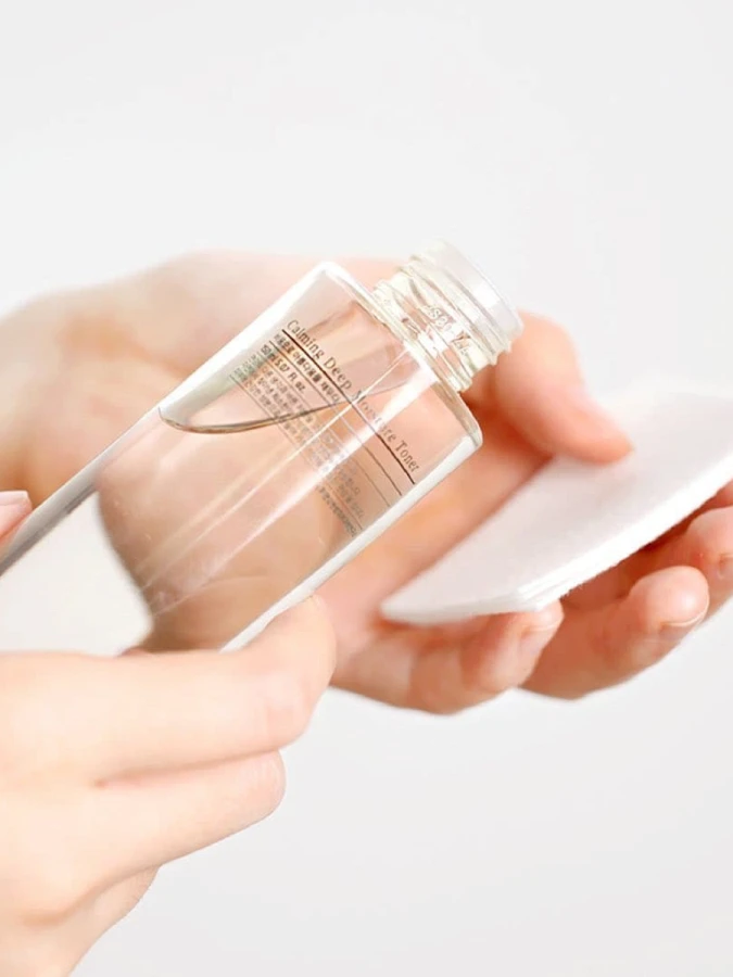 Успокаивающий тонер с комплексом кислот и растительными экстрактами Pyunkang Yul Calming Deep Moisture Toner