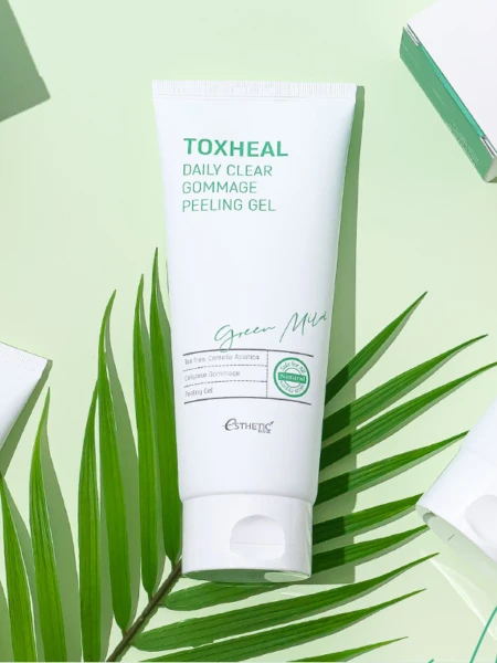 Успокаивающий пилинг-скатка с экстрактом чайного дерева Esthetic House TOXHEAL Daily Clear Gommage Peeling Gel