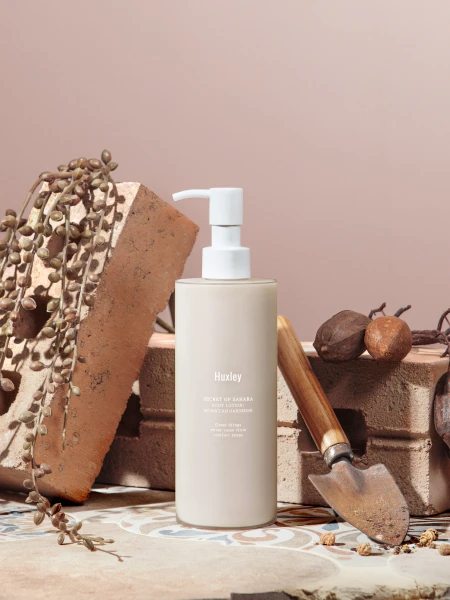 Парфюмированный лосьон для тела с ароматом марокканского сада Huxley Body Lotion Moroccan Gardener