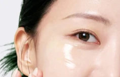 Тонизирующая ампульная сыворотка с экстрактом нони Celimax Noni Ampoule Calming + Radiance