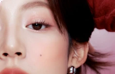 Двойные мягкие румяна с муссовой текстурой fwee Mellow Dual Blush RD02 Another Me