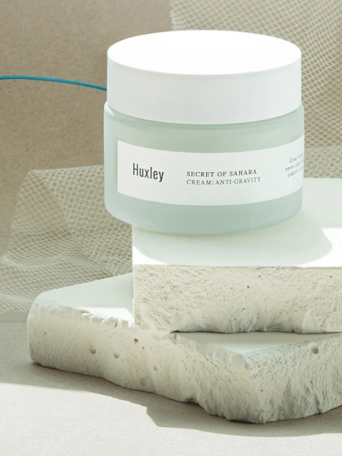 Разглаживающий крем для лица с экстрактом опунции и скваланом Huxley Secret of Sahara Cream Anti-Gravity