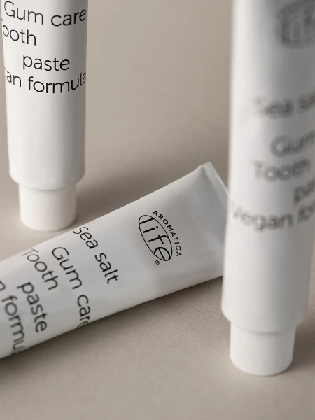Зубная паста с морской солью для чувствительных десен Aromatica Sea Salt Gum Care Tooth Paste Зубная паста с морской солью для чувствительных десен Aromatica Sea Salt Gum Care Tooth Paste