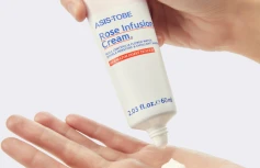 Увлажняющий крем для лица с экстрактом розы ASIS-TOBE Rose Infusion Сream