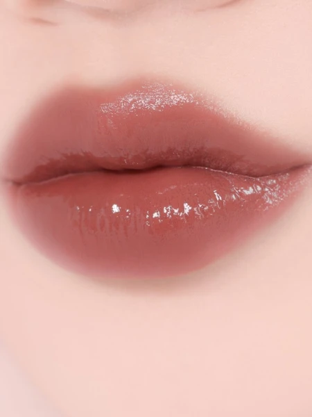 Многофункциональный оттеночный бальзам-слайдер для губ BRAYE Lipsleek 07 Boldness Многофункциональный оттеночный бальзам-слайдер для губ BRAYE Lipsleek 07 Boldness