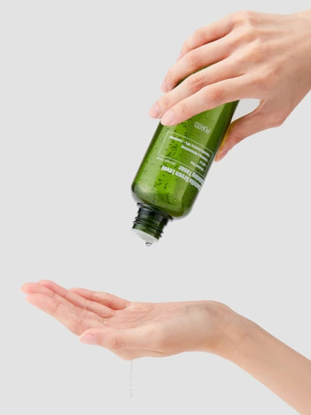 Успокаивающий тонер с экстрактом центеллы Purito Centella Green Level Calming Toner