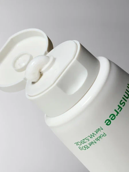 Пенка для умывания экстрактом зеленого чая и аминокислотами innisfree Green Tea Amino Hydrating Cleansing Foam Пенка для умывания экстрактом зеленого чая и аминокислотами innisfree Green Tea Amino Hydrating Cleansing Foam