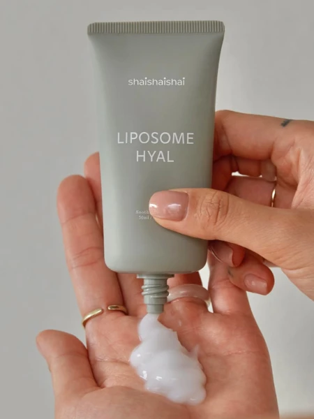 Успокаивающий липосомальный крем для лица с экстрактом центеллы ShaiShaiShai Liposome Hyal Soothing Cream Успокаивающий липосомальный крем для лица с экстрактом центеллы ShaiShaiShai Liposome Hyal Soothing Cream