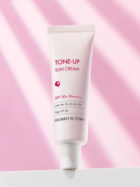 Солнцезащитный крем с каламином Derma Factory Inorganic Tone-Up Sun Cream SPF50+ PA++++