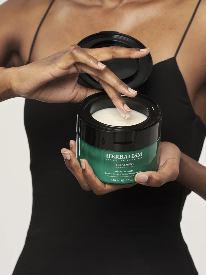 Маска для волос с растительным комплексом La’dor Herbalism Treatment