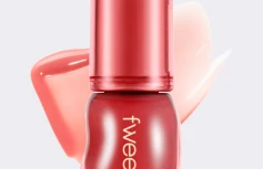Лёгкий глянцевый блеск для губ fwee 3D Voluming Gloss A02 Sorbet 30%