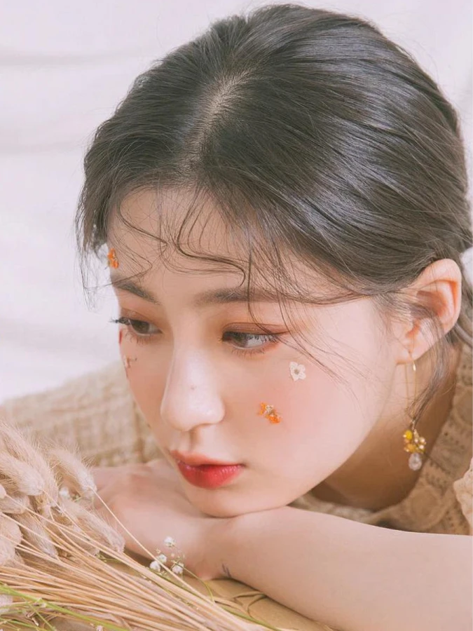 Мини-палетка теней в коричневых оттенках rom&nd Better Than Eyes 03 Dry Ragras