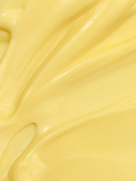 Молочко для тела с ароматом "Банановый ласси" EAT MY Body Milk Banana Lassi