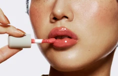 Глянцевый тинт-плампер для губ UNLEASHIA Sisua Popcorn Syrup Lip Plumper No. 3 Neon Guava