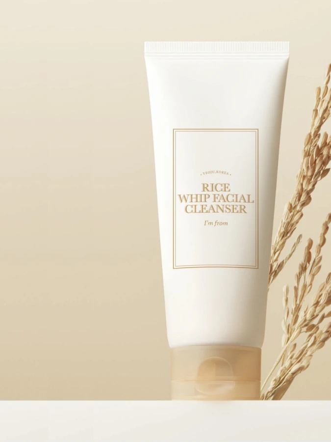 Воздушная пенка для умывания с экстрактом риса I'm From Rice Whip Facial Cleanser