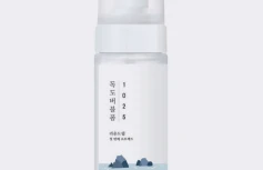 Пузырьковая пенка для умывания с морской водой Round Lab 1025 Dokdo Bubble Foam